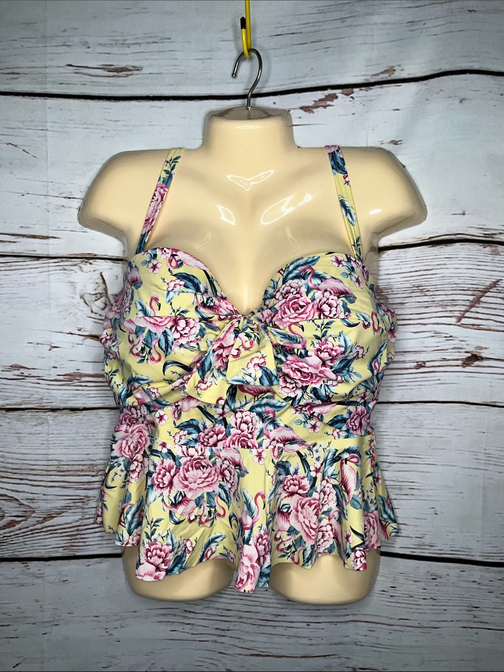 Torrid Sz 1 F Yellow Pink Flamingo Floral Print Peplum Bathing Suit Tankini Top